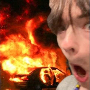 Meet your Posher, Christopher